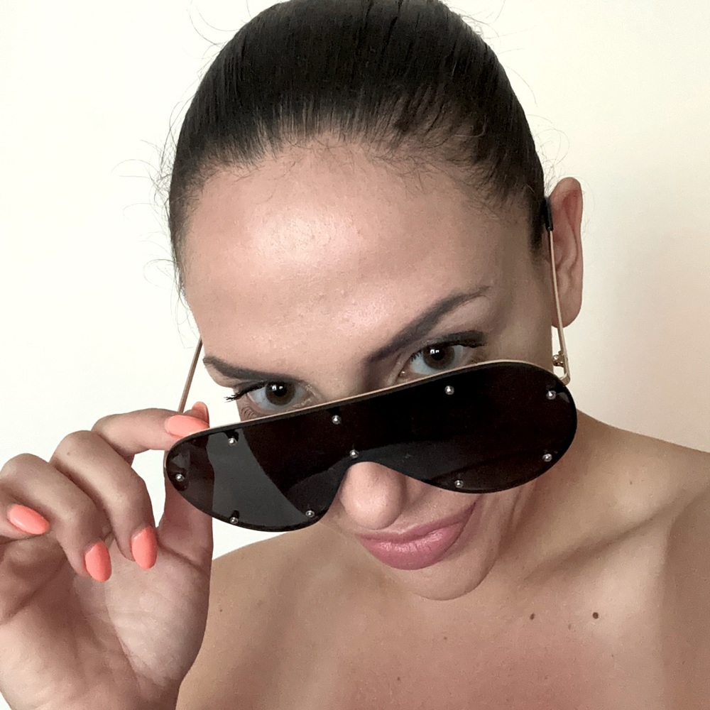 Rimless Gradient Statement Sunglasses